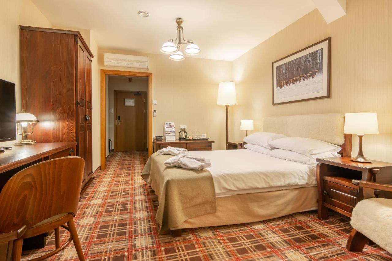 Hotel Arłamów Екстериор снимка