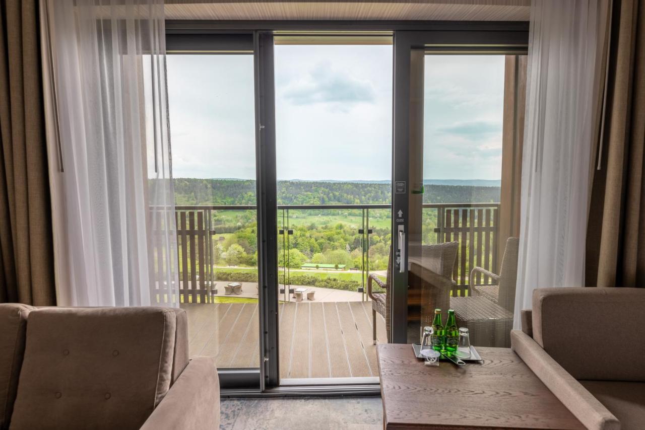 Hotel Arłamów Екстериор снимка