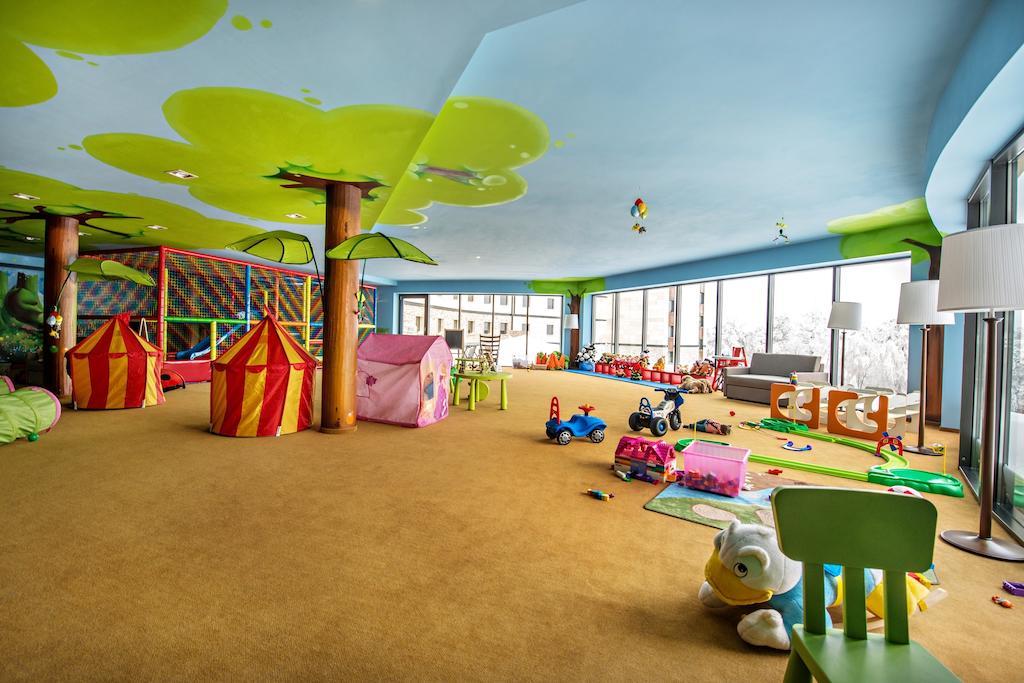 Hotel Arłamów Екстериор снимка