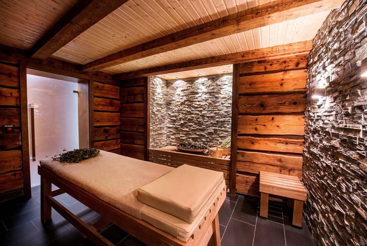 Hotel Arłamów Екстериор снимка